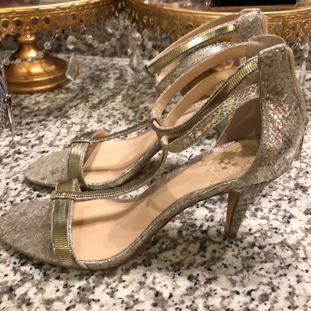 Vince Camuto